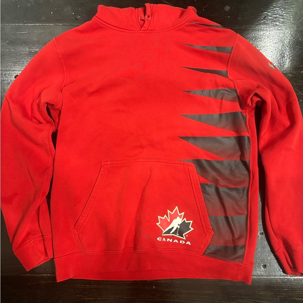 Nike Canada Hockey Sweater size M